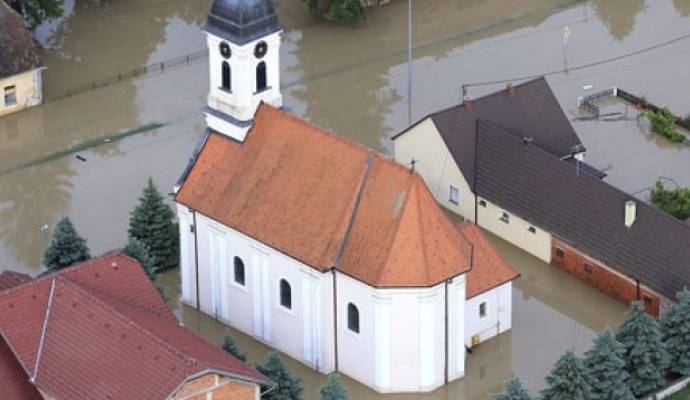 Gunja - Obnova područne škole i obiteljskih kuća