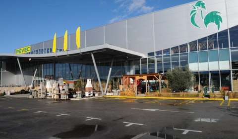 Pula - Reconstruction and upgrade of Pevex shopping center
