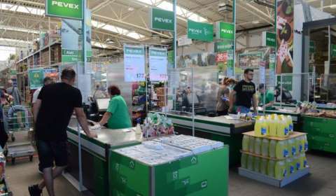 Pevex otvorio novi prodajni centar u VInkovcima