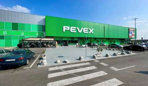 Kukuljanovo - Rekonstrukcija trgovačkog centra Pevex